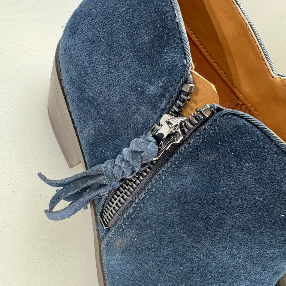 Vionic Shyanne Suede Tassel Side Zip Orthotic Ankle Bootie Women 7.5 Navy Blue - Picture 6 of 10